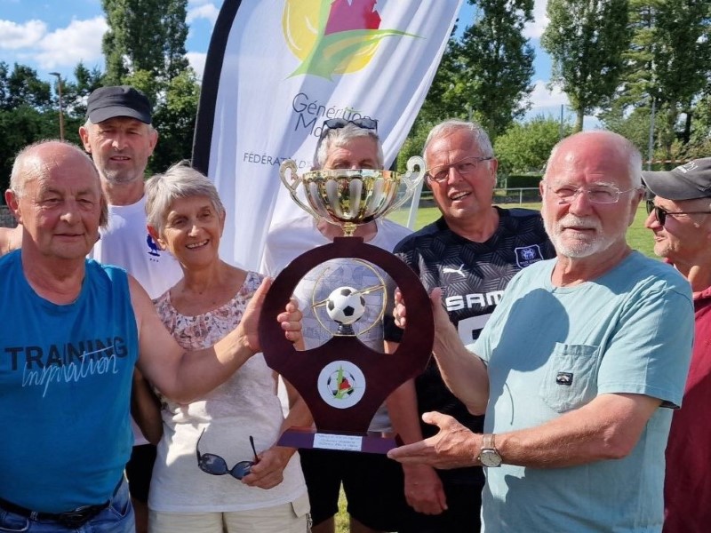 Lire la suite à propos de l’article Tournoi de foot en marchant pour les seniors en Ille-et-Vilaine