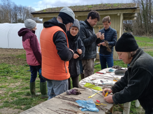 Lire la suite à propos de l’article 1er prix Générations Actions 23 : Landreville, au fil des mots – 18 km d’animations et de lien social (10)