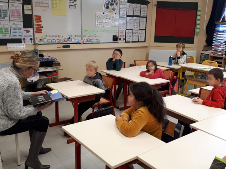 Atelier lecture avec la Directrice de l'école