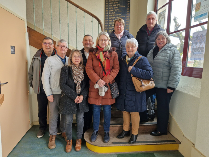 Le club Amitiés loisirs ouvre un café associatif à Matour. - Guillaume Sevelinge