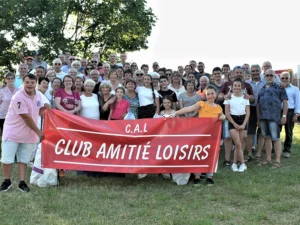 Lire la suite à propos de l’article Club Amitié Loisirs à Saint-Jean-Bonnefonds : un modèle d’association intergénérationnelle
