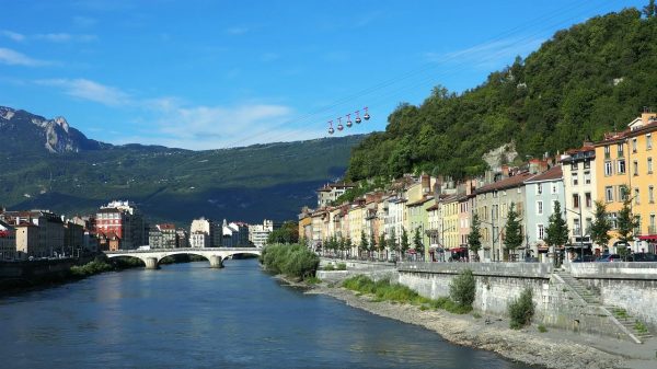 Isere Isere